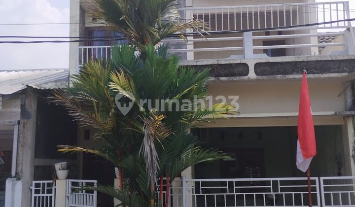 Dijual Rumah Dua Lantai Dengan Harga Terjangkau Dijual Rumah Dua Lantai Dengan Harga Terjangkau