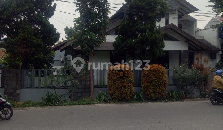 Rumah Bagus SHM Buah Batu, Bandung Dekat Pusat Kota, Belakang Hotel Horison
