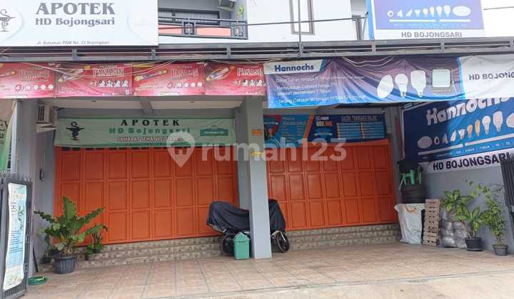 House and Good Business Space Semi Furnished SHM Bojongsoang, Near Telkom University Bandung.