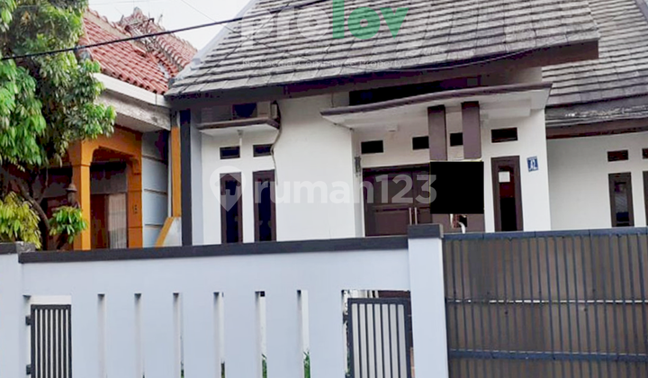 Rumah Second Strategis Dekat Jalur Angkutan Kota di Arcamanik