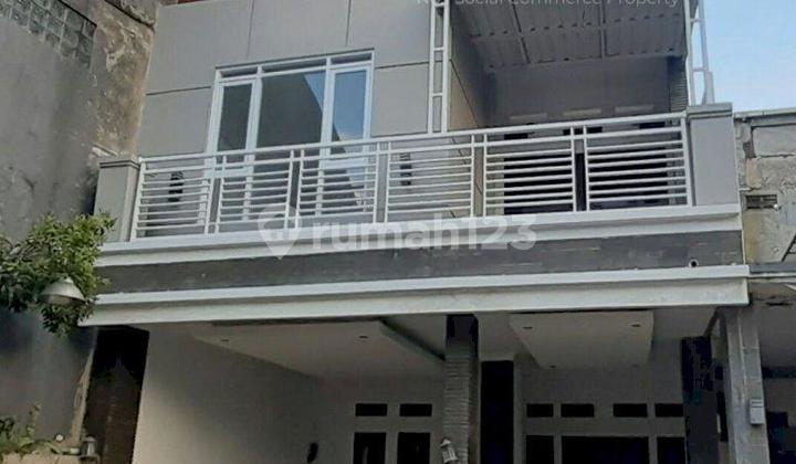 Ready Stock Rumah Moderen 2,5 Lt di Cluster Antapani Kota Bandung