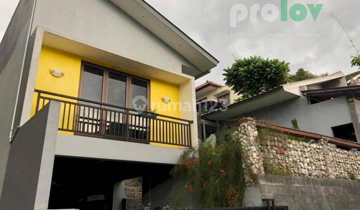 Dijual Murah Rumah Villa 2 Lantai Dekat Bukit Dago Bandung 1