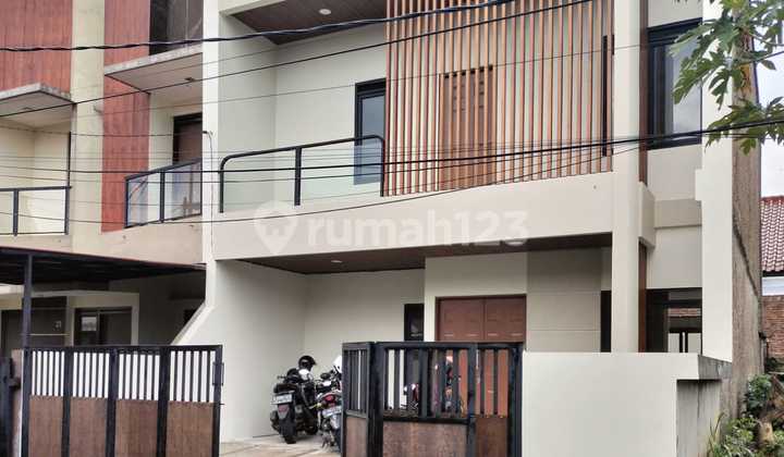 Jual Rumah Antapani Bandung Baru Modern Di Cluster Strategis
