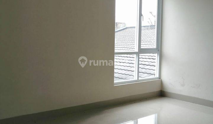 Rumah 2 Lantai Siap Huni Cihanjuang Cisintok Dkt Kantor Metrologi 10