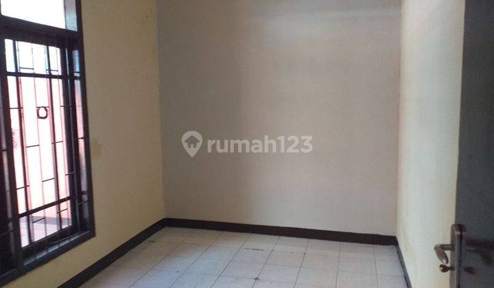 Disewakan Rumah 2lantai Siap Pakai, di Lokasi Sejuk Sariwangi 5