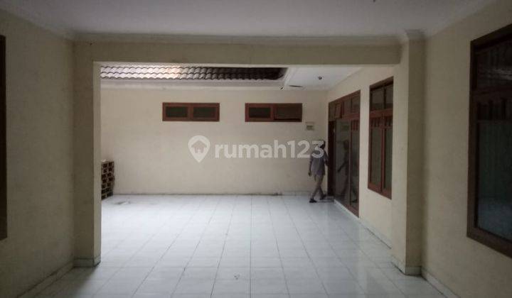 Rumah Jalan Burung Tungku Rajawali Bandung 2