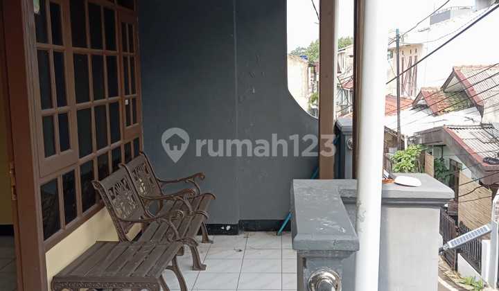 Rumah Strategis Dengan Ruang Yang Lega Di Kawasan Sarijadi?  2