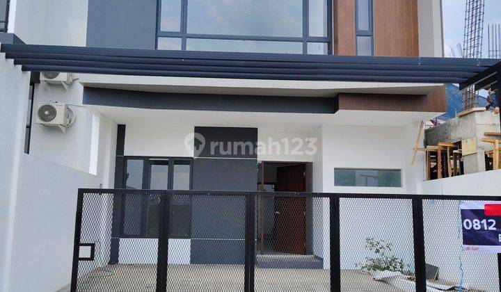 Rumah Gaya Kekinian Di Setra Duta Grande Bandung Utara 1