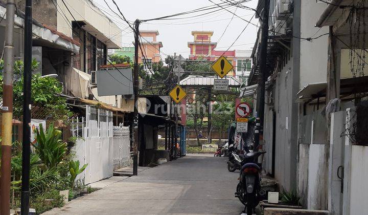 Rumah  jl.ampera dkt Samsat Gn, sahari Rumah 1