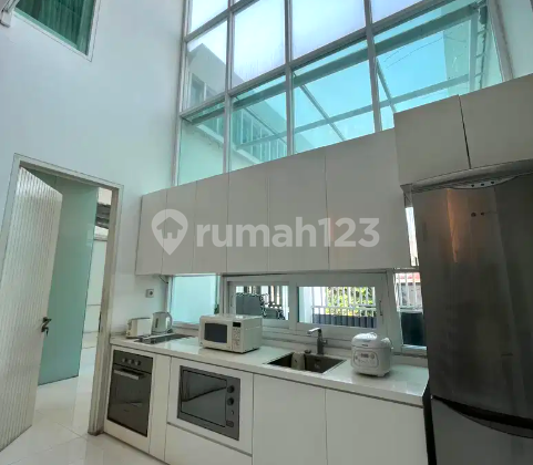 Rumah Cideng. 2.5 Lantai. 12x12. Jalan 2 Mobil. Semi Furnish. Siap Huni Rumah Cideng. 2.5 Lantai. 12x12. Jalan 2 Mobil. Semi Furnish. Siap Huni