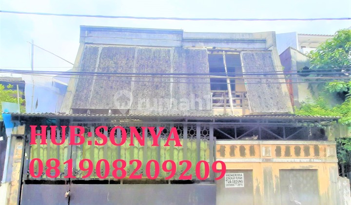 Rumah Tua Green Ville. 8x17. Jalan Lebar 2 Mobil