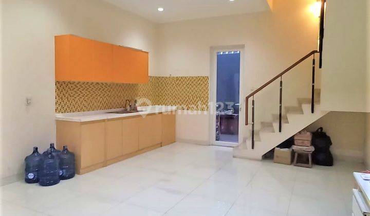 Rumah 3.lantai.tomang. 5x15. Dekat Bank Bca.rp.2.5.m.an 6