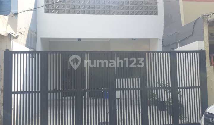 Rumah 2 Lantai. Tomang. 5X15. Jalan Lebar 2 Mobil 2