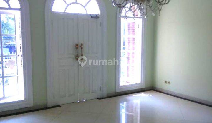 Rumah Larangan Indah. 3 Lantai. Luas.710.m2. Jalan 2 Mobil. With Swimming Pool. Siap Huni 2