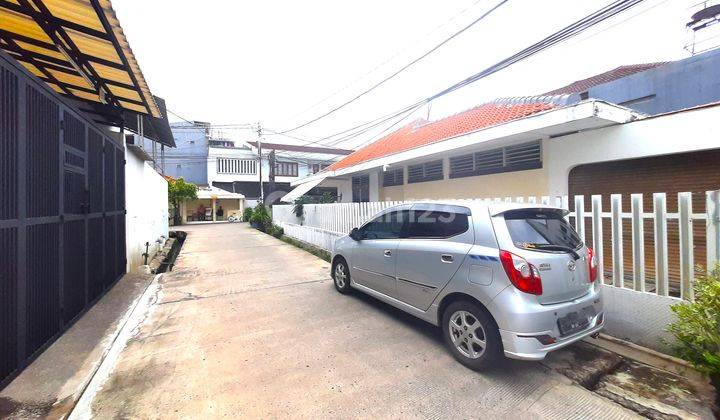 Rumah Baru Taman Ratu Duri. 3 Lantai. 4x15. Jalan 2 Mobil. Siap Huni 2