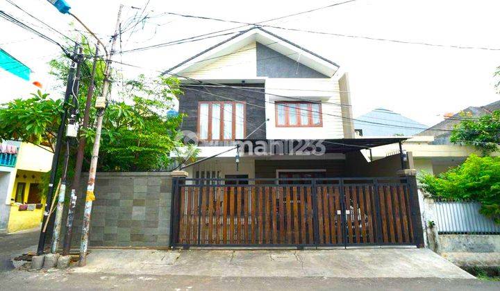 Rumah Hook Tomang 2 Lantai. 12x20. Jalan Lebar 3 Mobil. Siap Huni 2