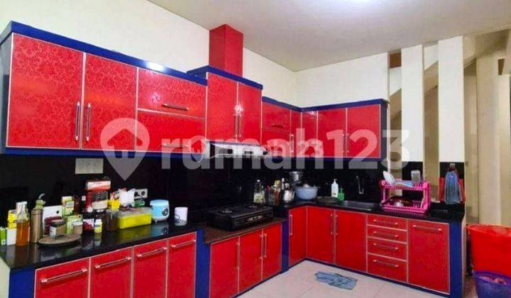 Rumah Taman Ratu. 2.5 Lantai. 6x20. Jalan 2 Mobil. Siap Huni 2