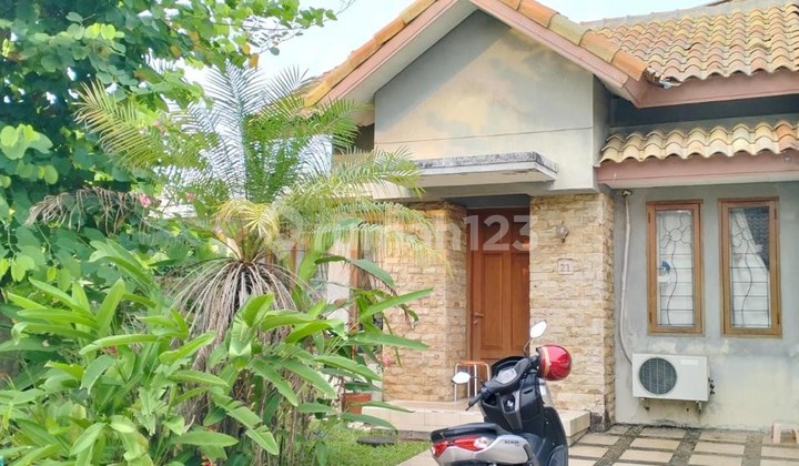 Rumah Hook. Cluster Lippo Karawaci. 10X18. Jalan 2 Mobil. Siap Huni Rumah Hook. Cluster Lippo Karawaci. 10X18. Jalan 2 Mobil. Siap Huni