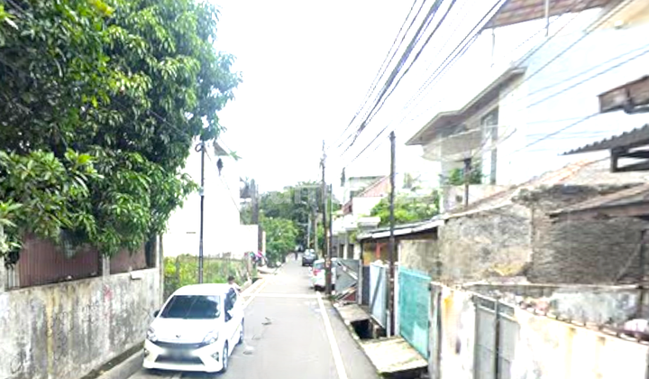 Old Cideng House. 3.5x31. Two-Car Road. 2