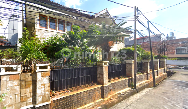 Rumah Hook Tomang. 2 Lantai. 17x25. Jalan Lebar 3 Mobil. Siap Huni 2