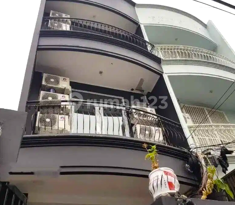Rumah Kost Baru. Tomang. 4 Lantai. Full Furnish & Interior. Belakang Kampus & Rumah Sakit. 2
