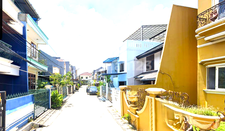 Rumah Taman Ratu. 2 Lantai. 12x20. Jalan 2 Mobil. Siap Huni 2