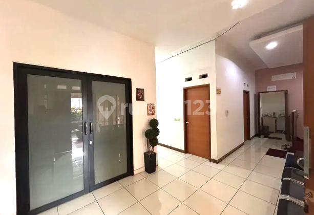 Rumah Tomang. 15X25. Jalan Lebar 3 Mobil. Siap Huni 1