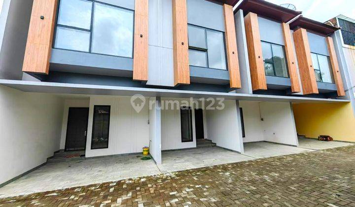 Rumah Baru Sunrise Garden. 2 Lantai. 4.5x13. Jalan 2 Mobil. Siap Huni 2