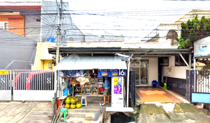 Rumah Tua. Tomang. 13x20. Jalan Lebar 4 Mobil