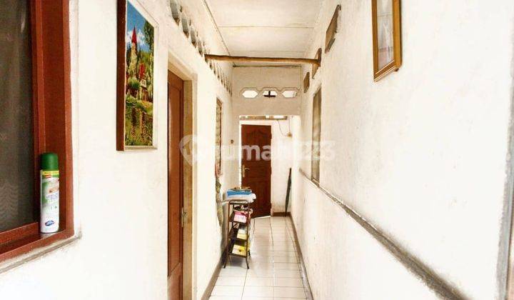 Rumah Tua Hook. Cideng Petojo. 5.5x21. Jalan Lebar 3 Mobil 2