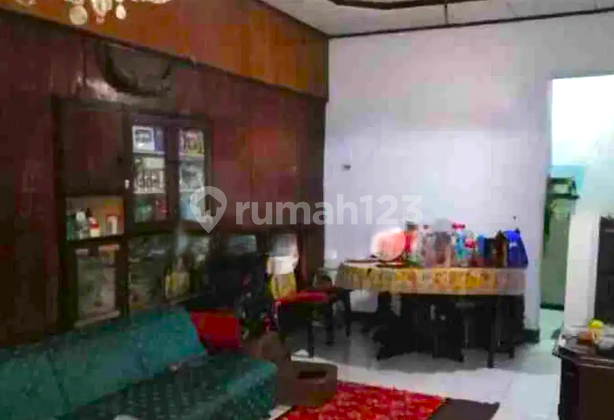 Kartini's Old House. 2 Floors. 9x11. Two-Car Road