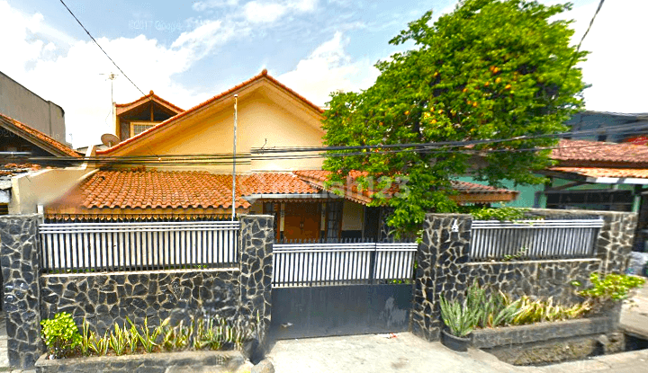 Rumah Kota Bambu Raya. 9.5 X 25. Jalan Raya 2 Mobil 1