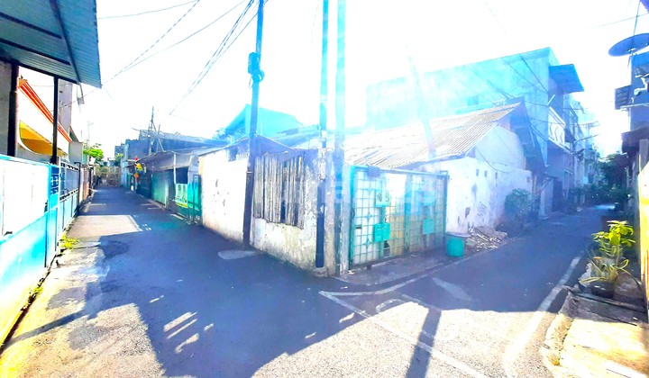 Rumah Tua. Hook. Tanjung Duren. 11X14. Masuk Mobil 2
