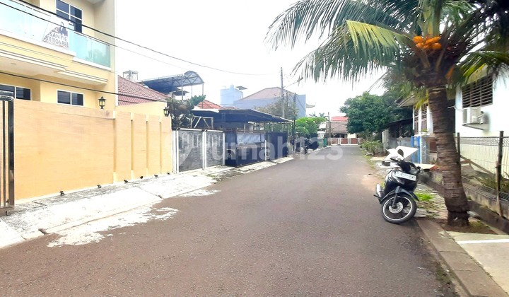 Rumah Baru. Citra Garden. 2.5 Lantai. 10x20. Jalan 2 Mobil. Full Furnish. Siap Huni 2