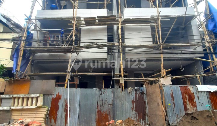 Rumah Baru. Green Vile. 3 Lantai. 6X20. Jalan 2 Mobil. Siap Huni 2