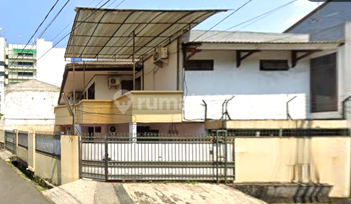 Kost House Hook. Tomang. 2 Floors. 18X20. 2-Car Road. Fully Furnished. 2