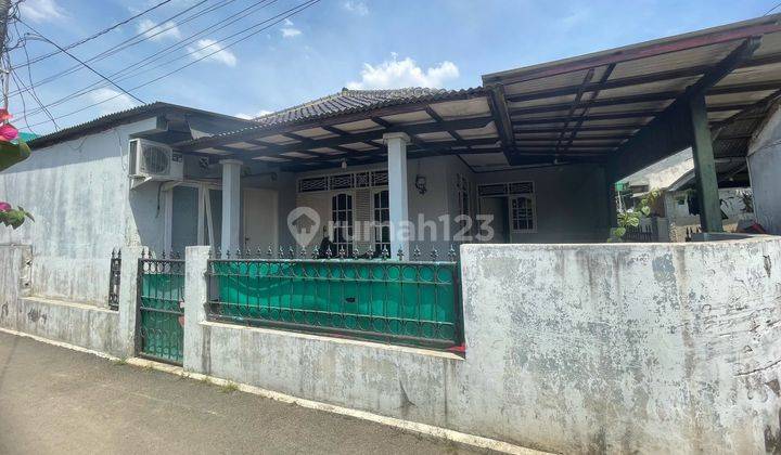 Dijual rumah di Pamulang Barat SHM Bagus hadap Barat 2