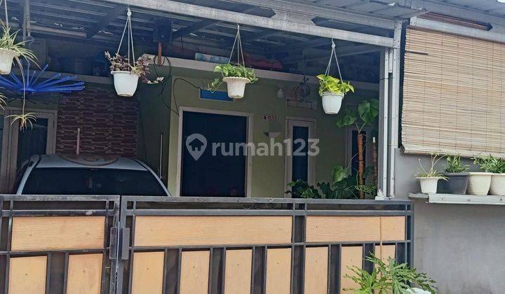 Dijual rumah minimalis siap huni Bagus SHM hadap Selatan di Sawangan Depok 1