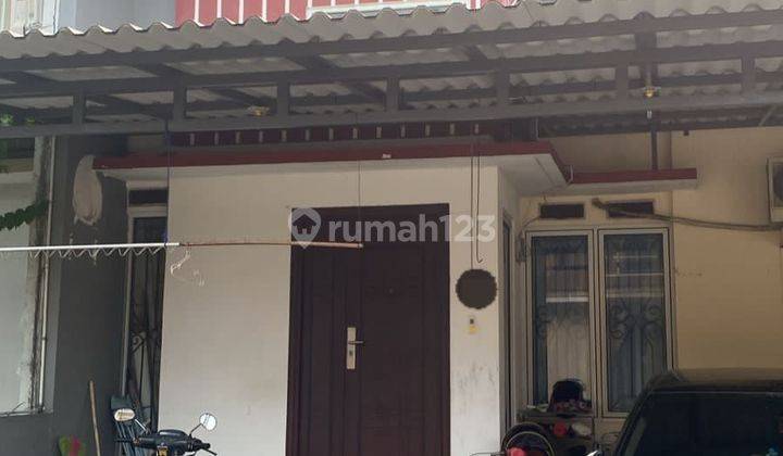 Dijual Rumah 2 Lantai Shm Sudah Renovasi Hadap Timur 1