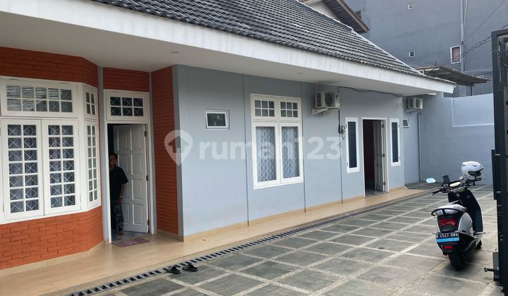 Rumah Luas Sudah Renovasi Siap Huni Lokasi Strategis Dekat Stasiun Mrt Rumah Luas Sudah Renovasi Siap Huni Lokasi Strategis Dekat Stasiun Mrt
