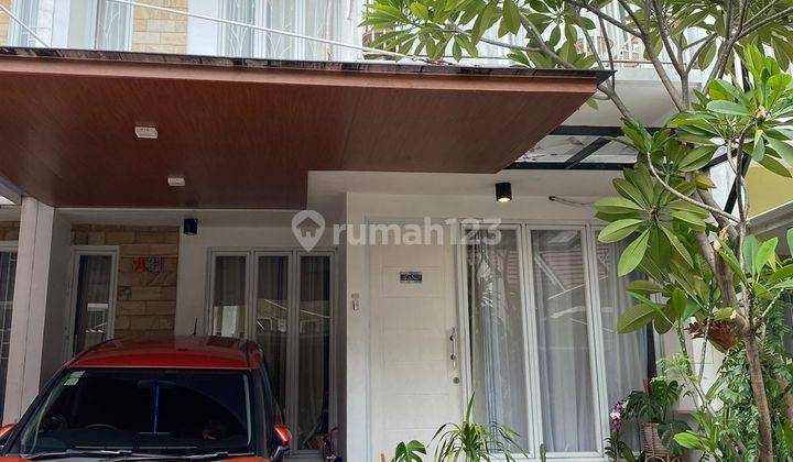 Dijual Rumah 2 Lantai Shm Bagus Hadap Selatan 2