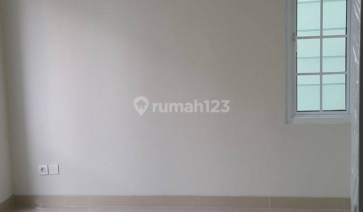 Disewakan Cluster Montana Illago Gading Serpong, 2,5lantai 7