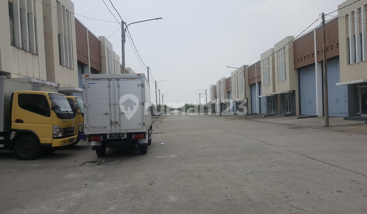 WAREHOUSE VIVO BUSINESS PARK. SINGLE GATE SYSTEM, SECURE, TANGERANG CITY. WAREHOUSE VIVO BUSINESS PARK. SINGLE GATE SYSTEM, SECURE, TANGERANG CITY.