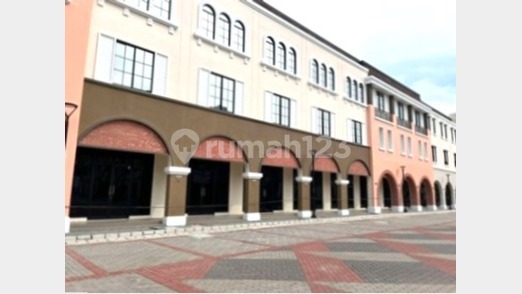 Osaka 3-story 68m² Shop House PIK 2 Pantai Indah Kapuk Osaka 3-story 68m² Shop House PIK 2 Pantai Indah Kapuk