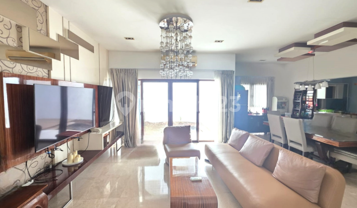 Rumah 2lt 11x18 198m type 4KT Cluster Lantana JGC Jakarta Garden City  2