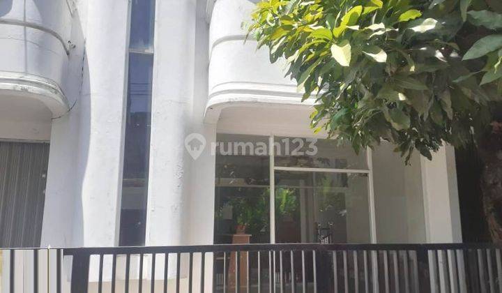 Dijual Rumah Siap Huni 2 Lantai Luas 10x20 200m2 Type 4kt Kelapa Gading Jakarta Utara 2