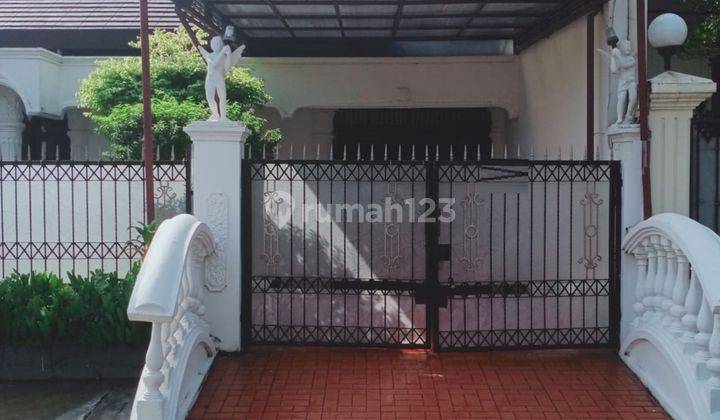 Disewakan Rumah Dengan Luas 368m2 Type 4kt di Jatiwaringin Jakarta Timur 1