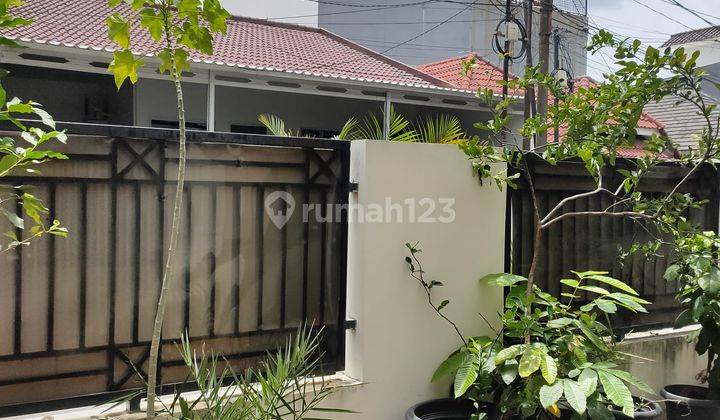 Rumah Siap Huni Luas 10x21 211m2 Type 5kt di Taman Pulogebang Cakung Jakarta Timur 2