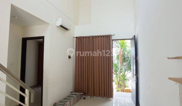 Rumah 2 Lantai Luas 6x17 102m2 Type 3kt, Cluster Shinano Jgc Jakarta Garden City Cakung 2