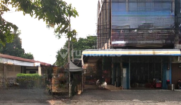 Ruko Hadap Jalan Raya Luas 192M Kebayoran Lama Jakarta Selatan